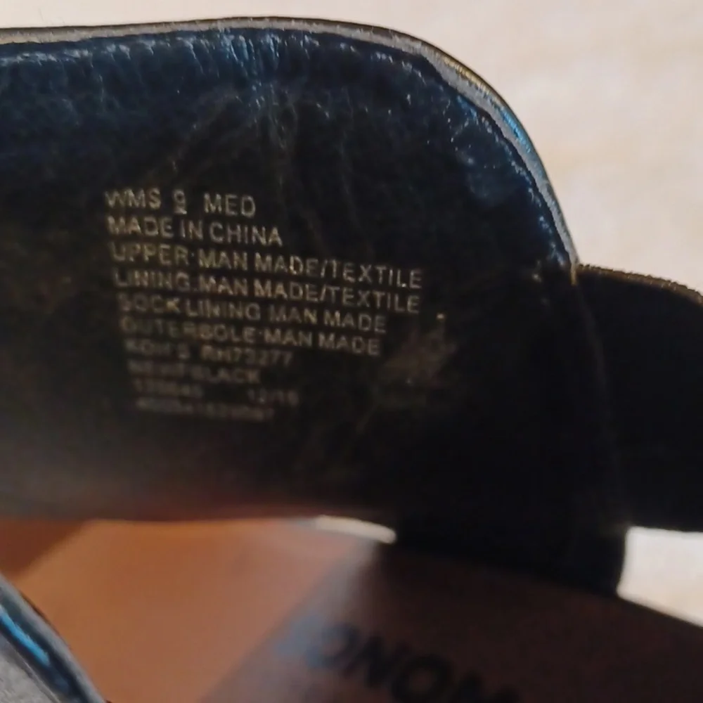 Sonoma +Vitalize by Ortholite sandles women's size 9